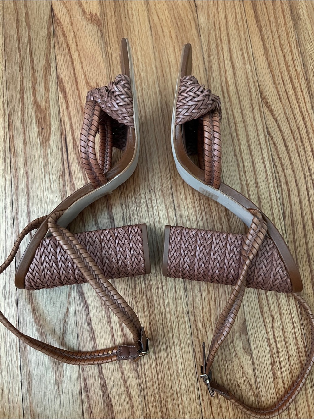 NEW STEVE MADDEN women's malou woven heel sandal in cognac 10M - Picture 10 of 16